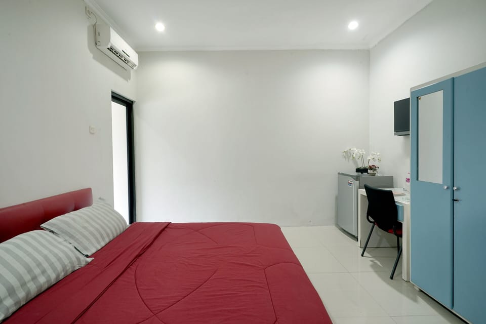 Deluxe Room | Desk, free WiFi, bed sheets