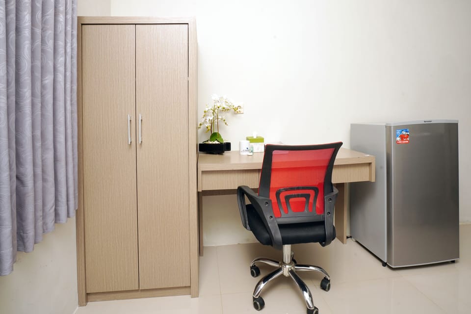 Deluxe Room | Desk, free WiFi, bed sheets