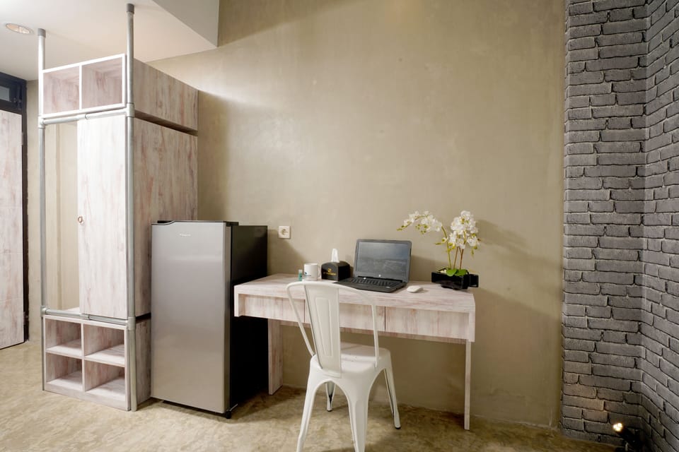 Deluxe Room | Desk, soundproofing, WiFi (free), bed sheets