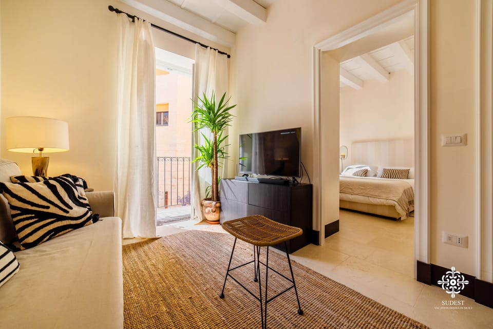Deluxe Apartment, 1 Bedroom, City View | Living area | Flat-screen TV
