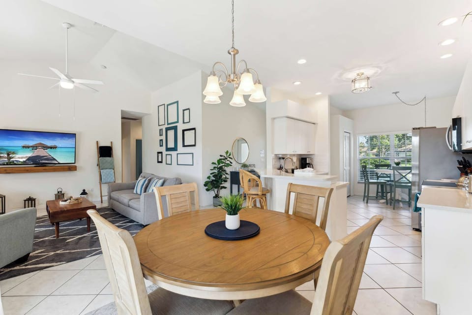 A view from one dining set to another 