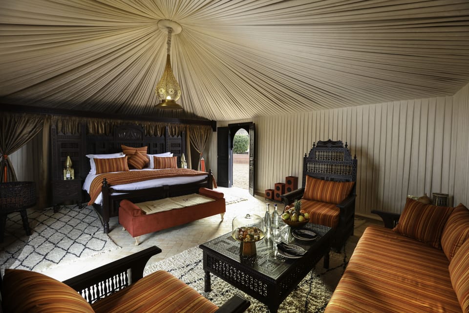 La Marrakech Lake and Mountain View | Living area