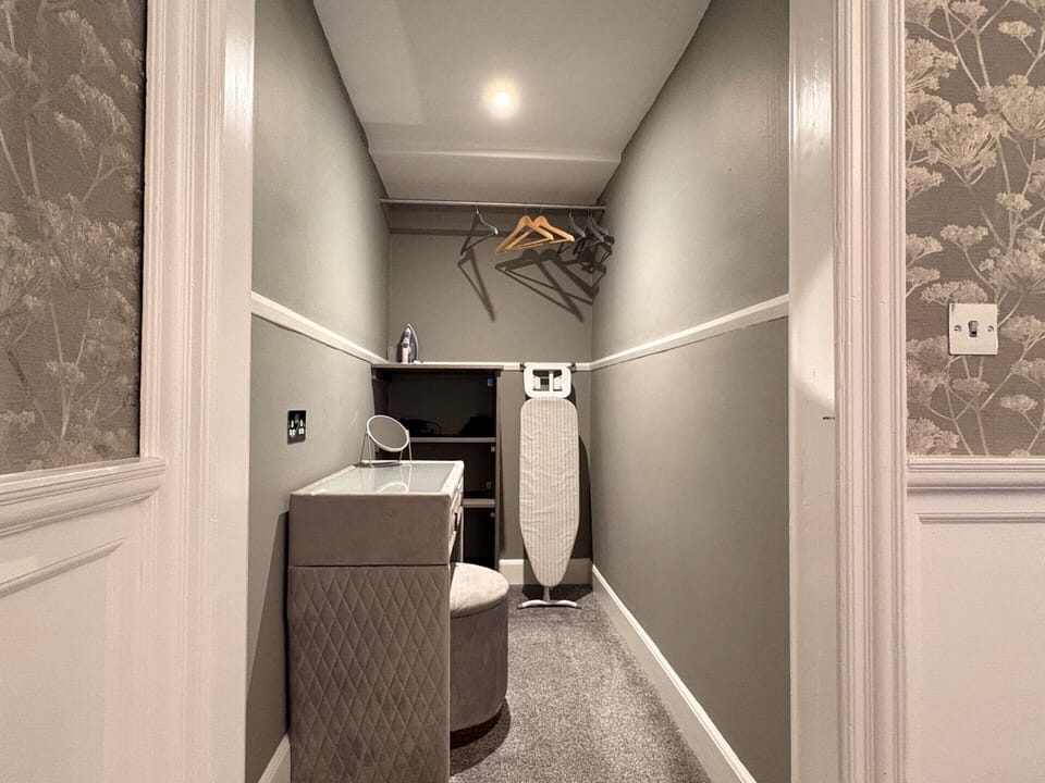 Premium Studio, Private Bathroom (Superior) | Interior