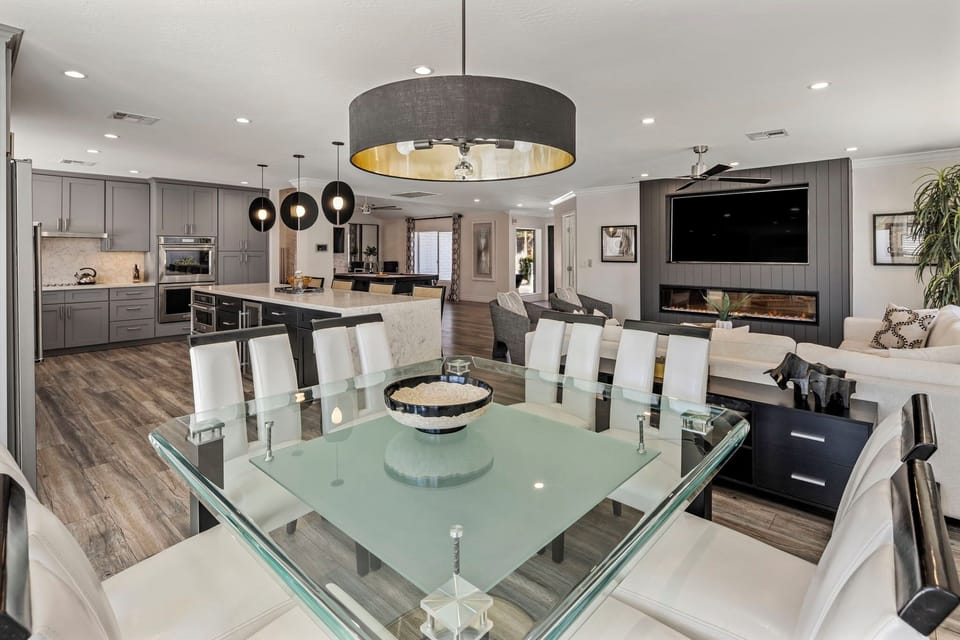 Dine in style!