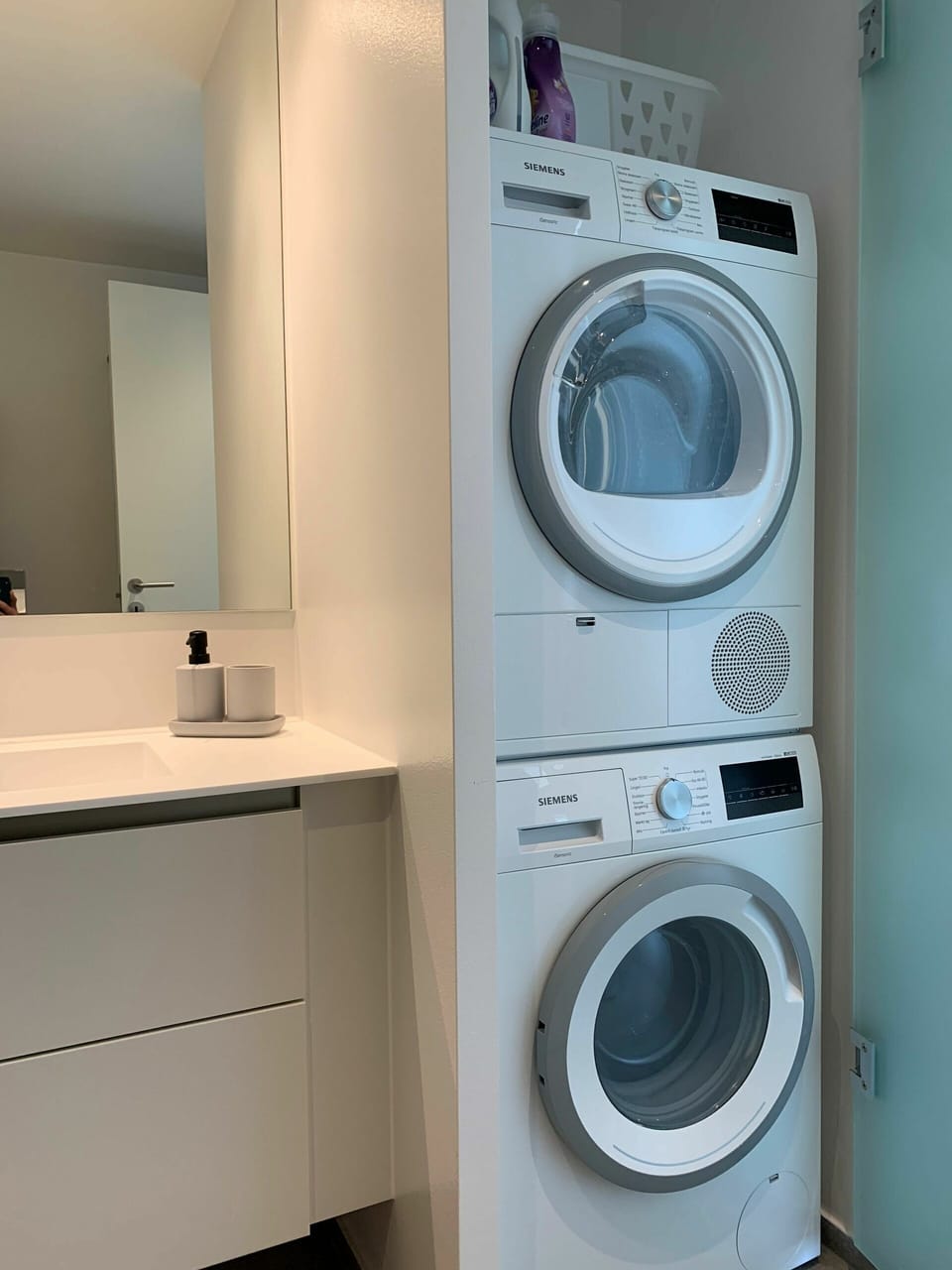 Bathroom, Facilities