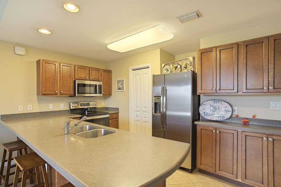 Beach Resort 311 Kitchen