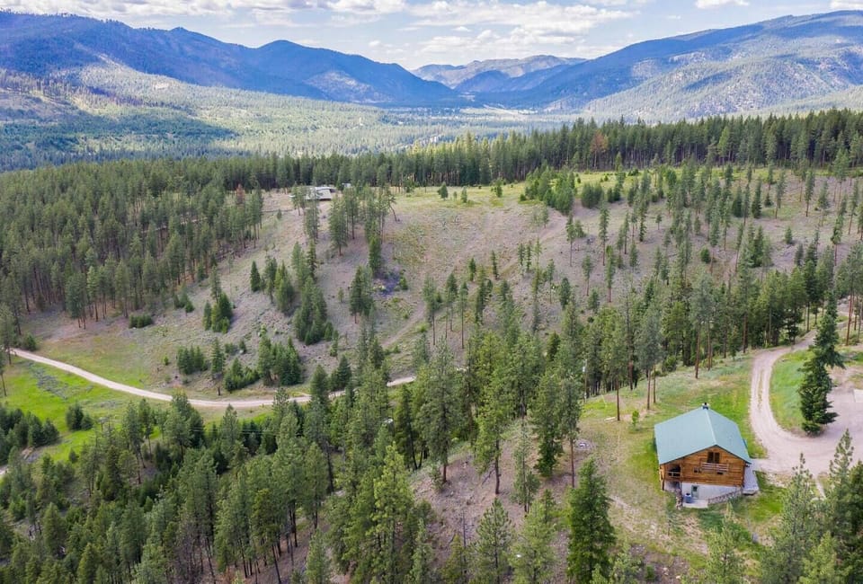 Bird's Eye View (Exterior) 