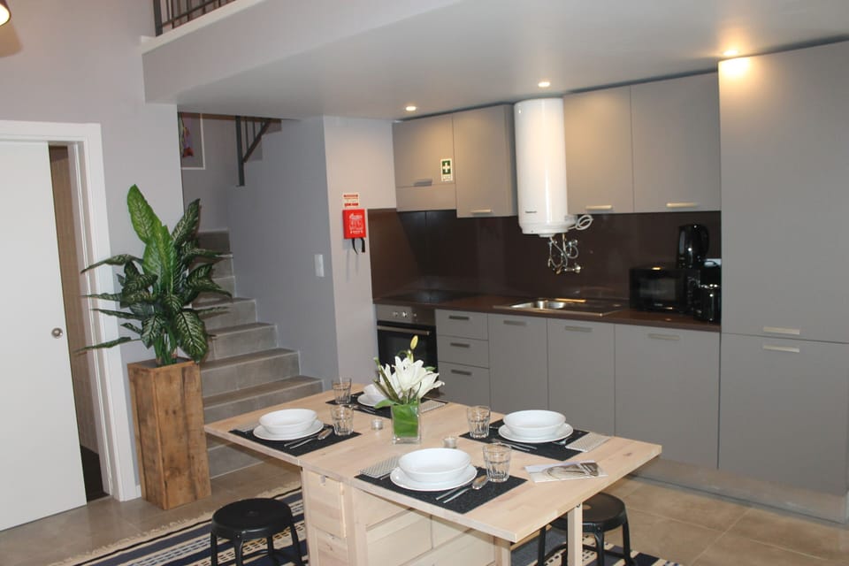 Exclusive Apartment, 1 Bedroom | In-room dining