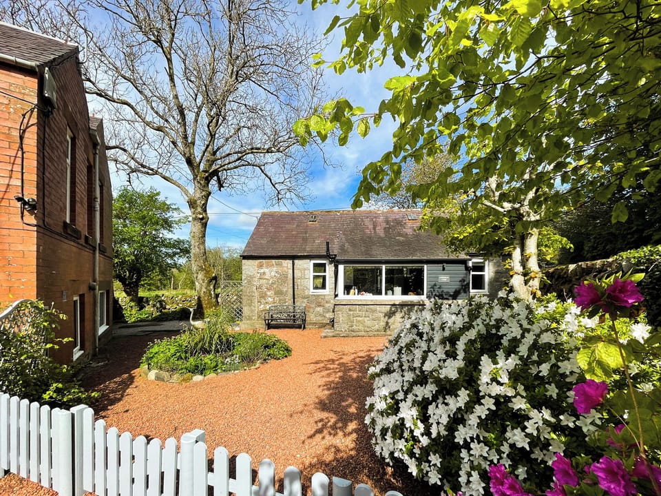 Cottage exterior | Craigrannoch Cottage, Rockcliffe