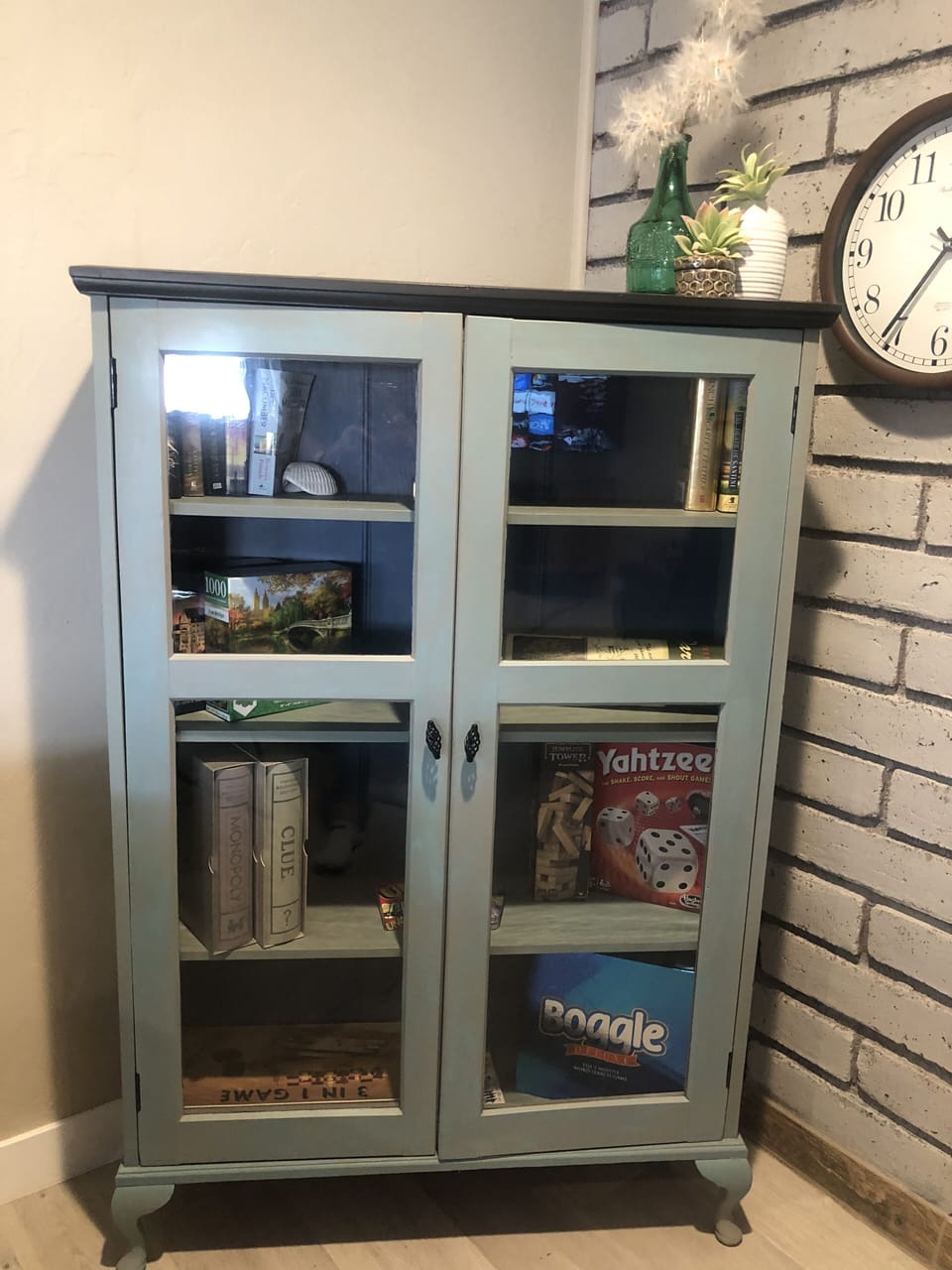 Games, puzzles and books