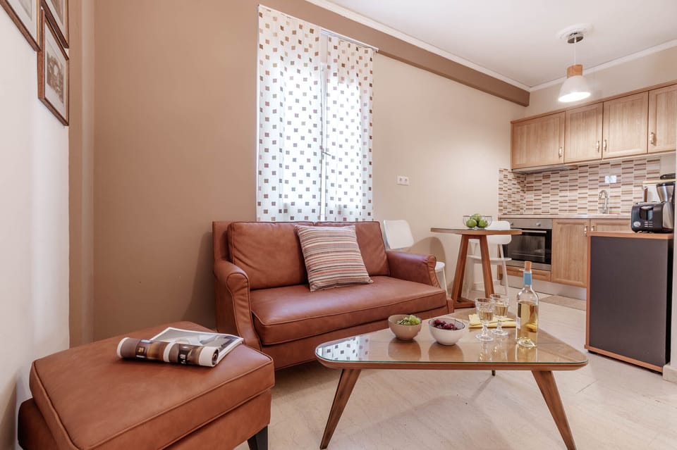 Premium Villa, Private Bathroom, Garden View (Villa Sun Sole) | Living area | 40-inch flat-screen TV with satellite channels, TV, table tennis