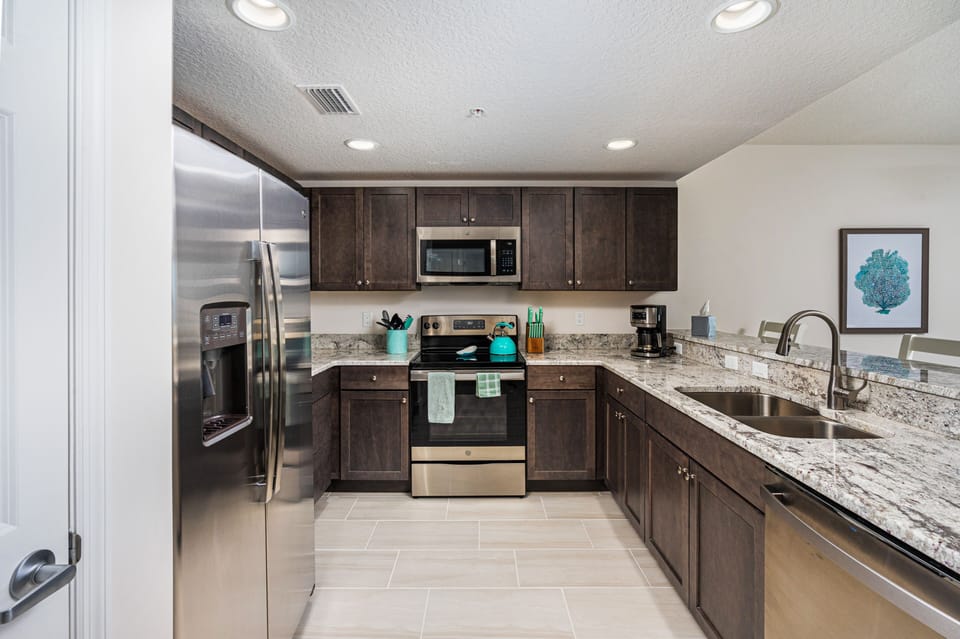 Fully stocked kitchen