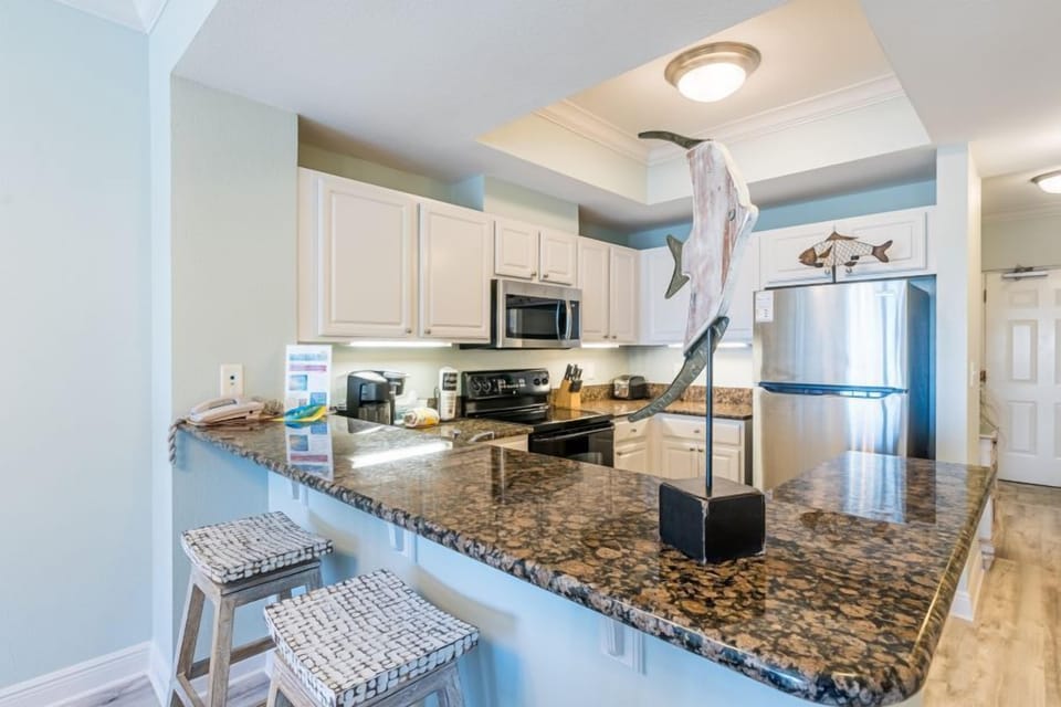 Crystal Tower 305 Kitchen Counter Seats 2
