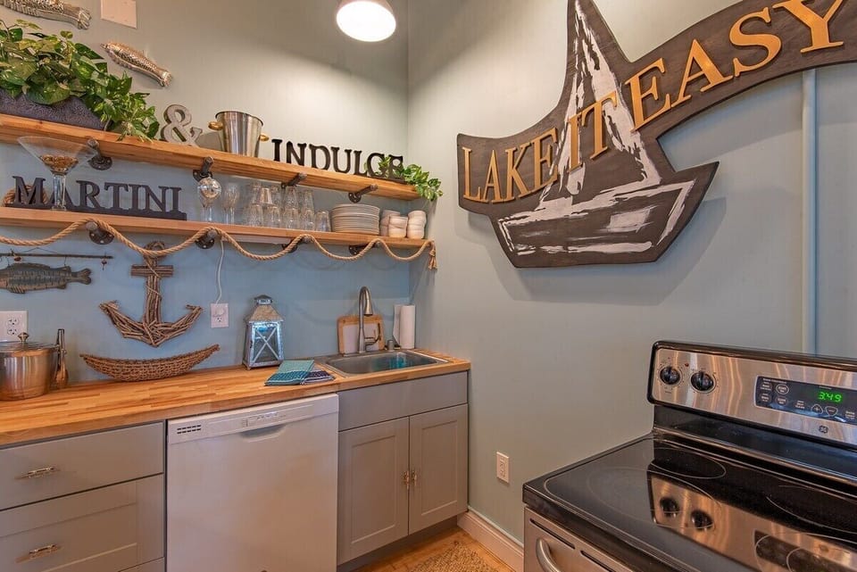 Kitchen area