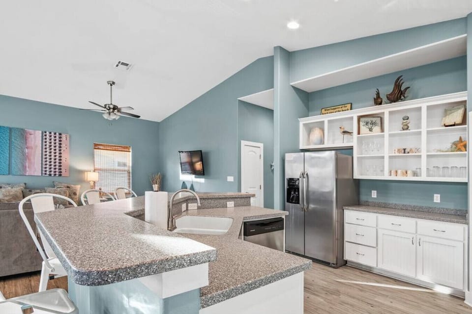 Upstairs - Full Kitchen 2