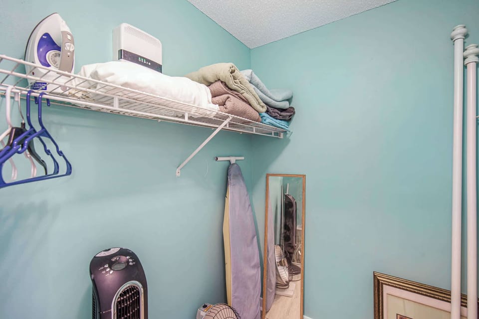 Master Bedroom Closet