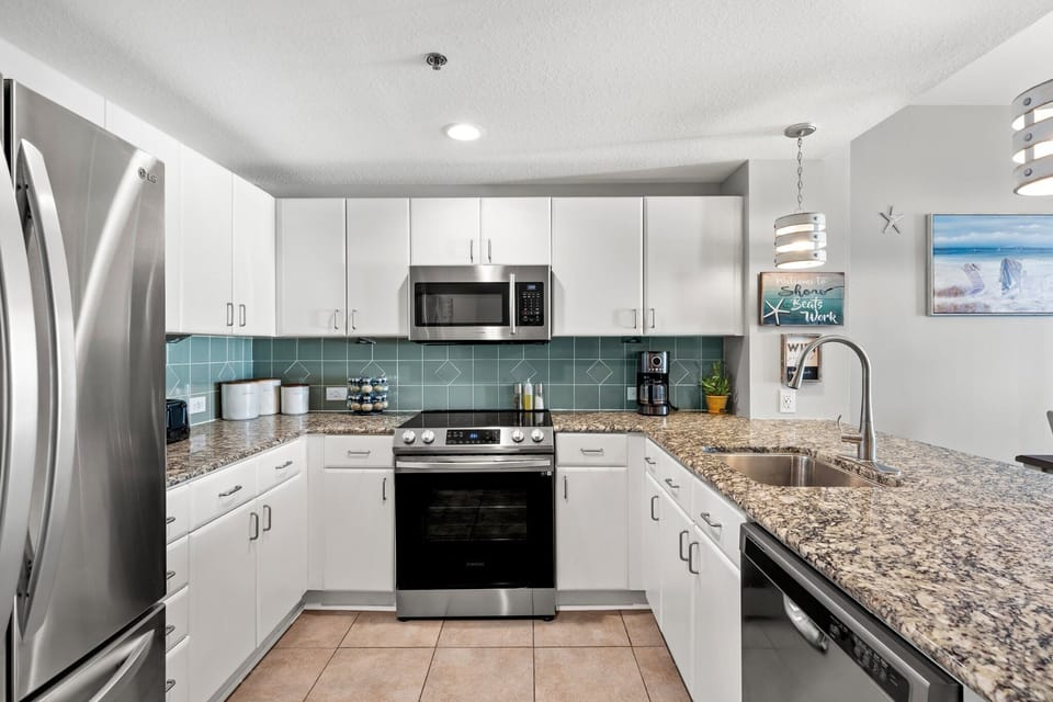 Full stocked Kitchen