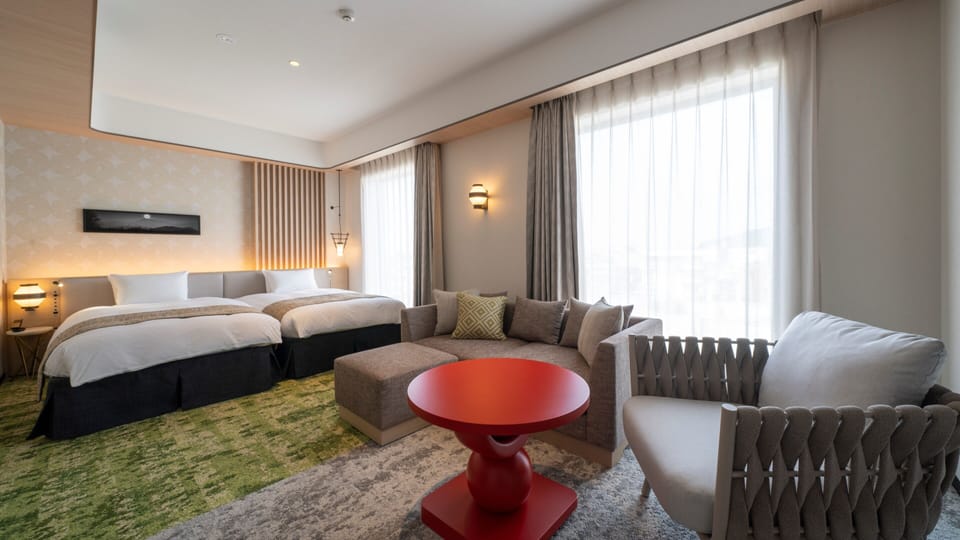 Down comforters, free WiFi, bed sheets