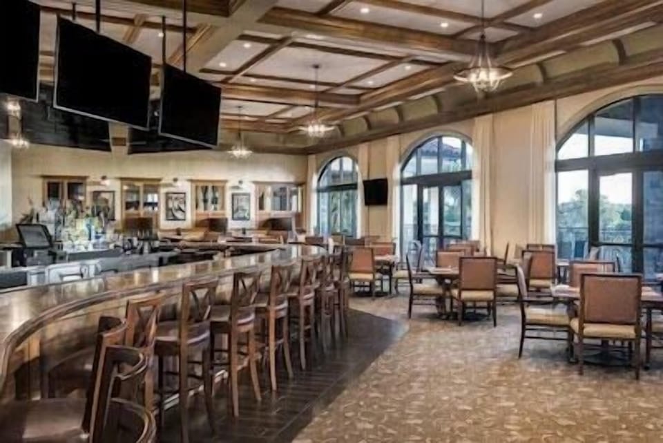 Treviso Bay Bar and Dining in Golf Clubhouse