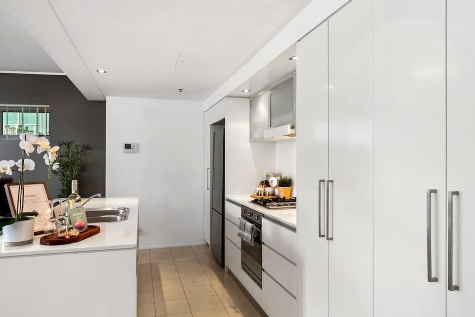 Fully equipped kitchen