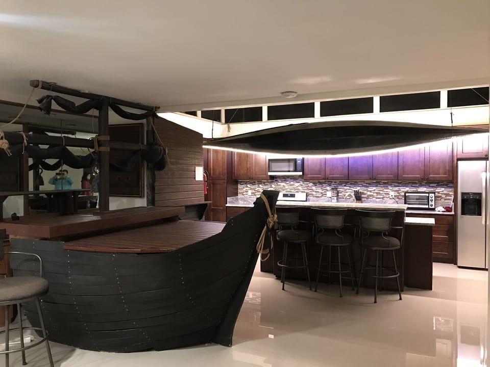 Private kitchen