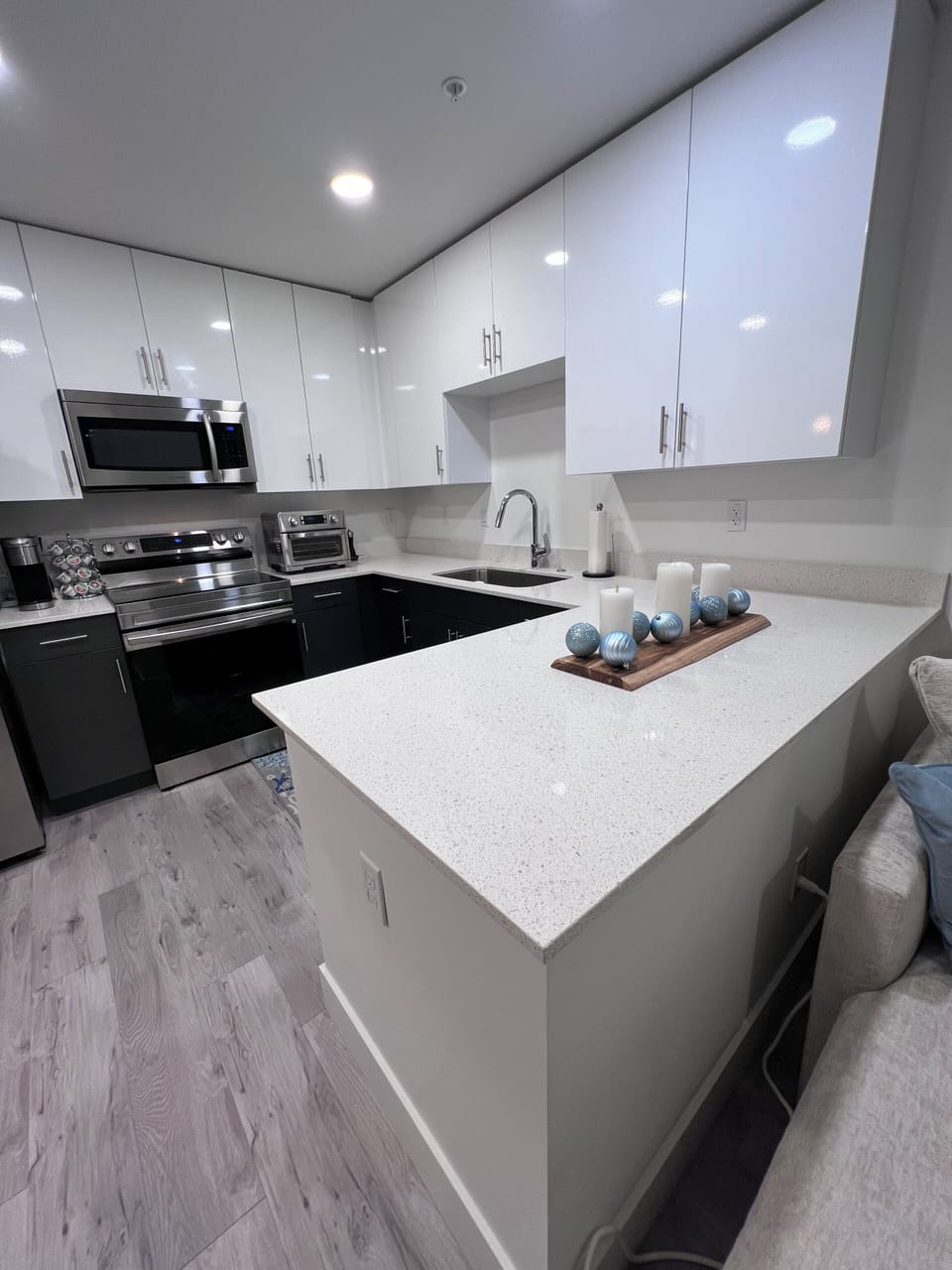 Full kitchen with dishwasher, microwave, coffee maker and everything you need