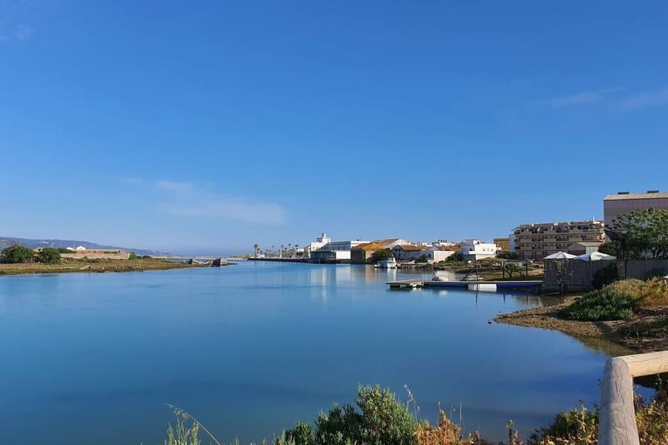 Paseo Fluvial Cercano