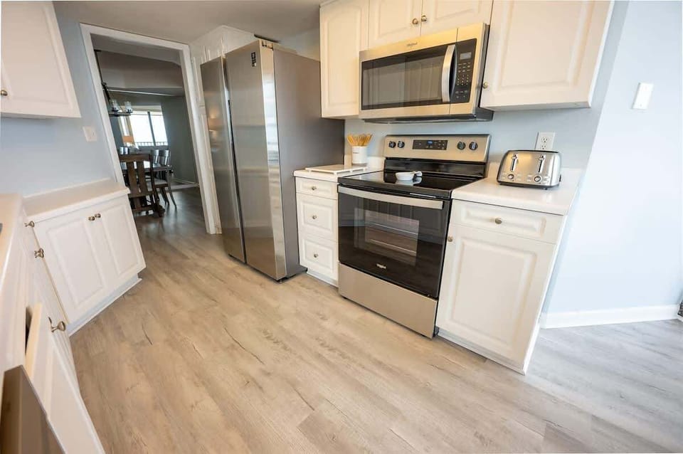 Fully Upgraded Kitchen!