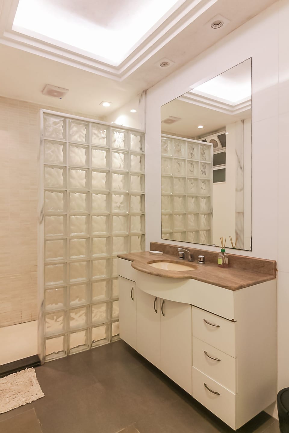 2 Minutes From Copacabana Beach A306 Apartment in Rio de Janeiro