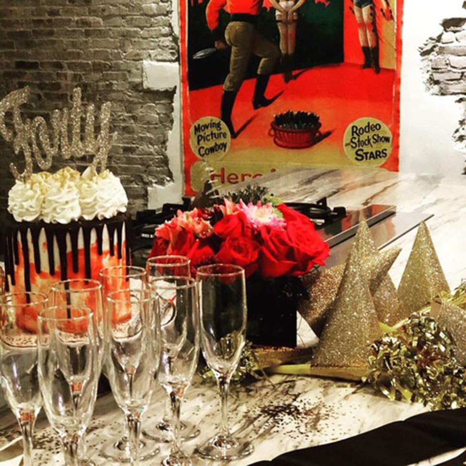 Concierge Services Available-Decor, Transportation and more