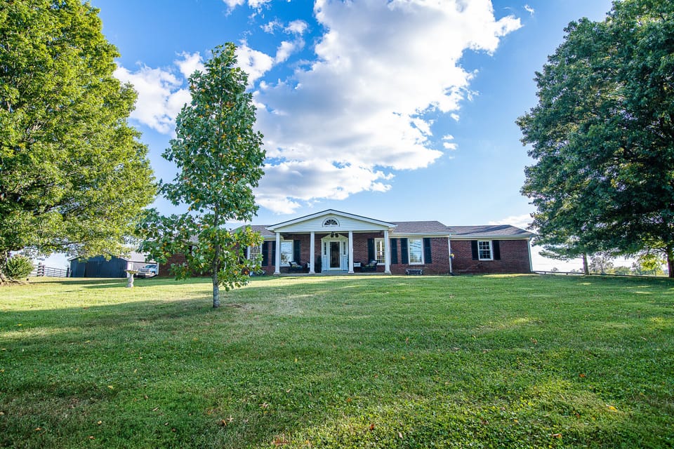 Surrounded by farmland & 5 min. from downtown Winchester 