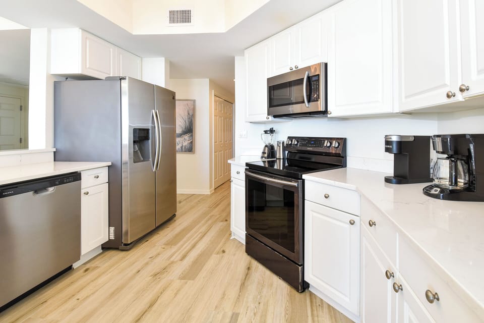 Silver Shells St. Croix 404 - Kitchen
