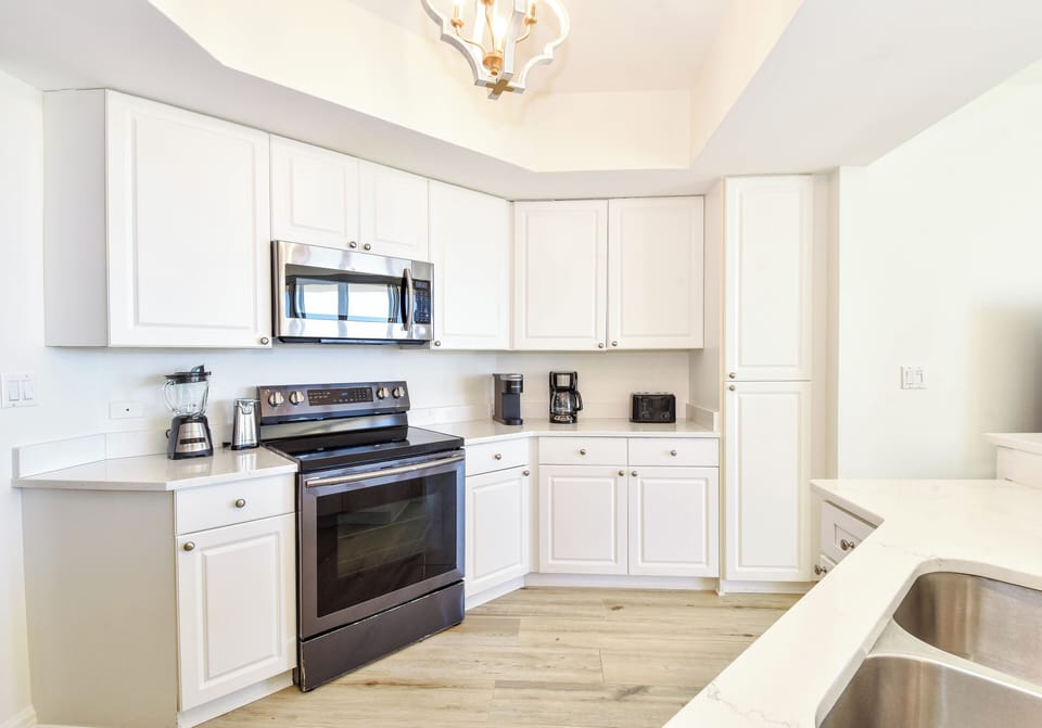 Silver Shells St. Croix 404 - Fully Equipped Kitchen