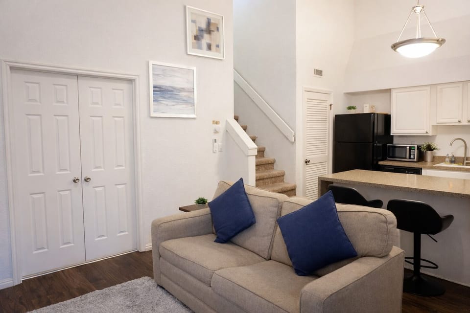 Comfortable apartment, perfect for your city stay.