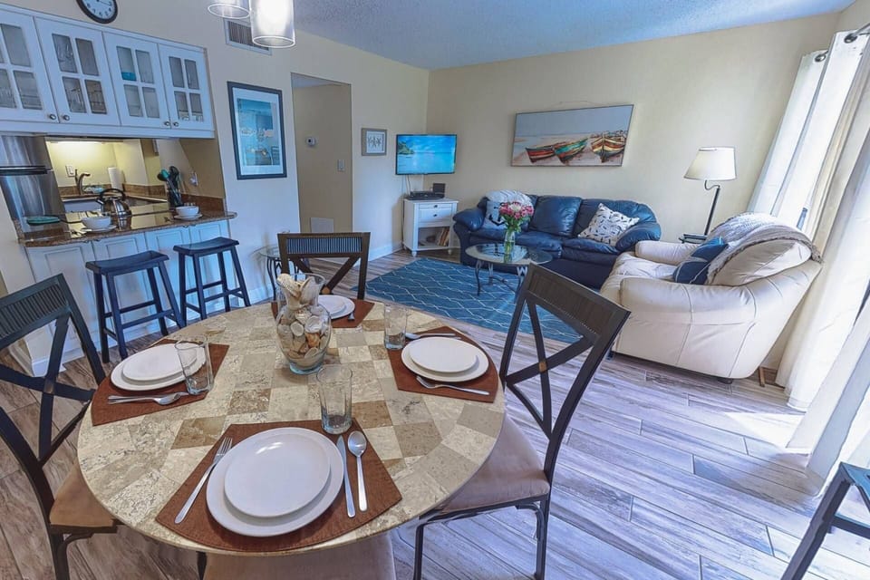 Condo (Bay Oaks C Ground Floor) | Exterior