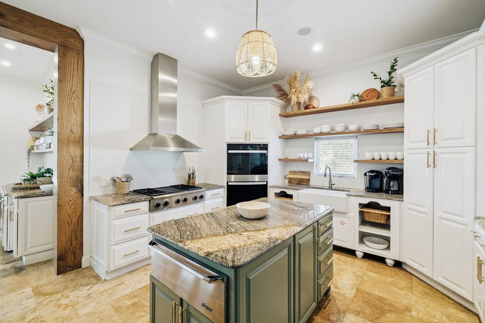 Offering High-End, Stainless Steel Appliances