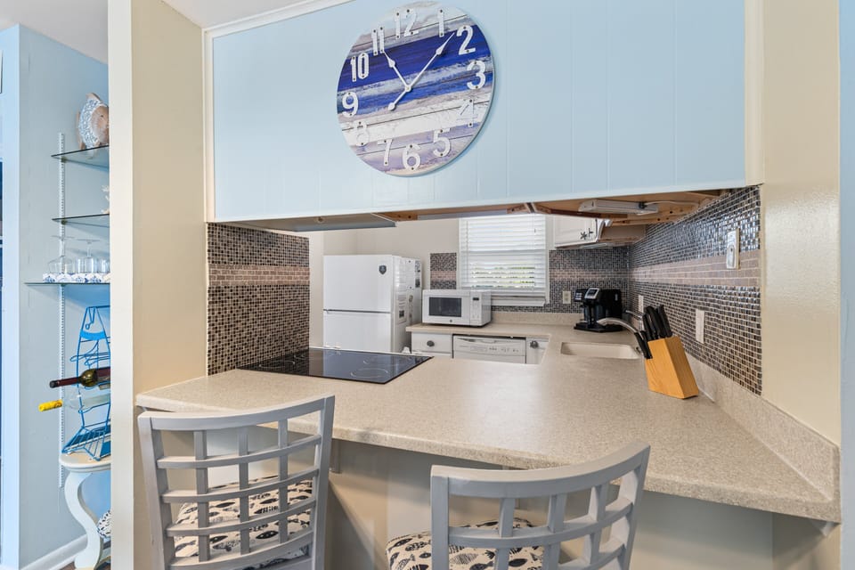 Bar Area Seating For Two