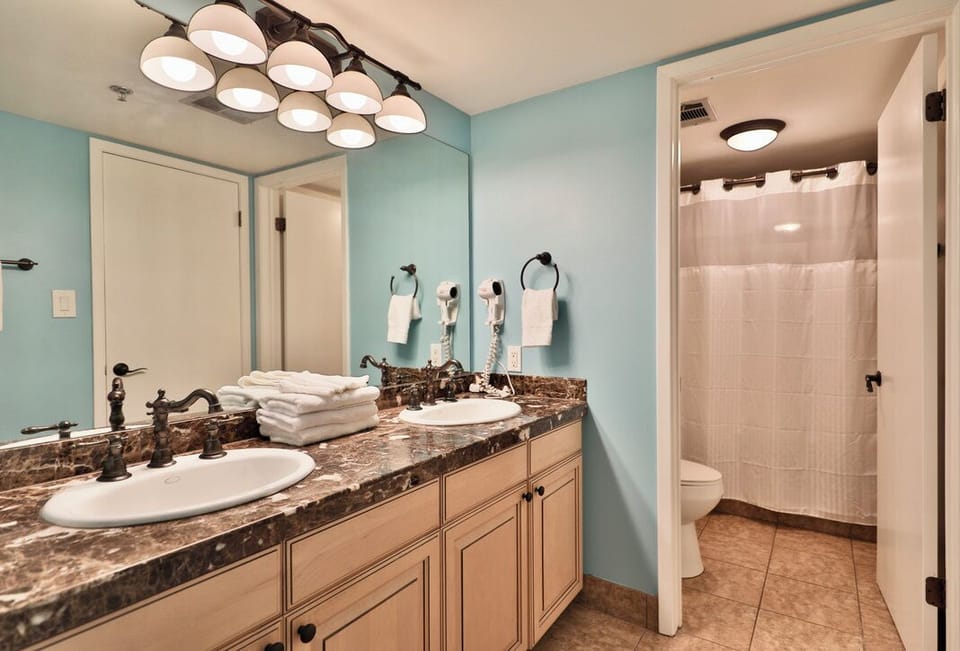 Master bathroom.