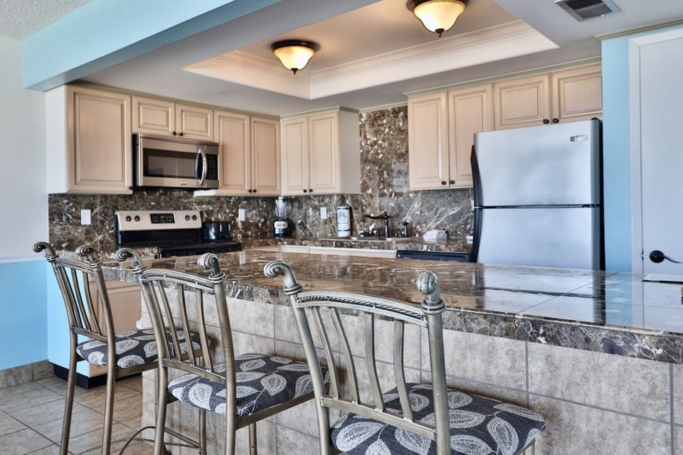 Breakfast bar.