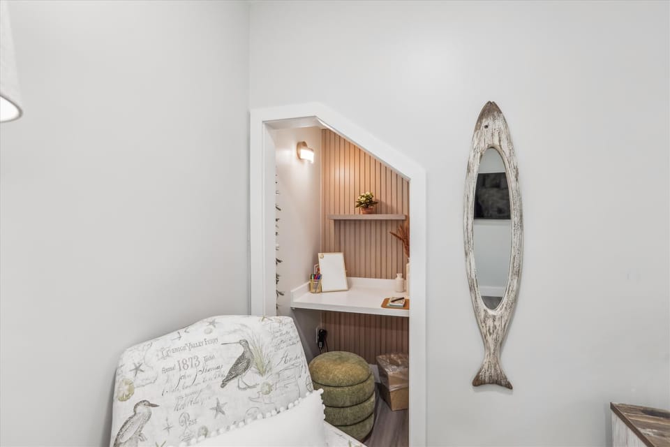 Built-in Writing Desk in Guest Bedroom at 184 Mooring Buoy