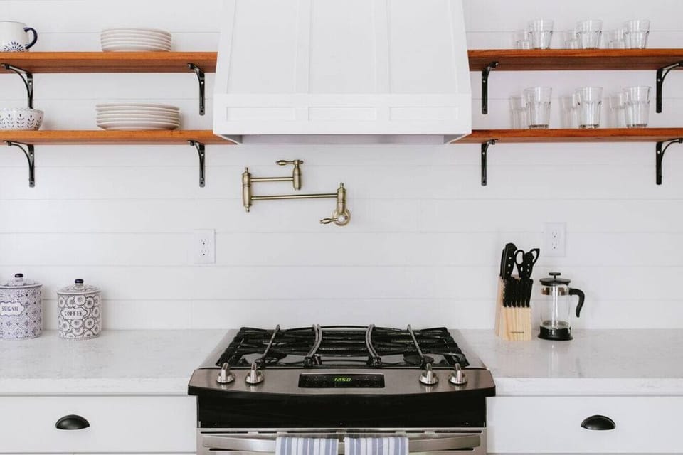 Cooking a big meal? No problem! Kitchen is fully stocked, there's even a pot filler!