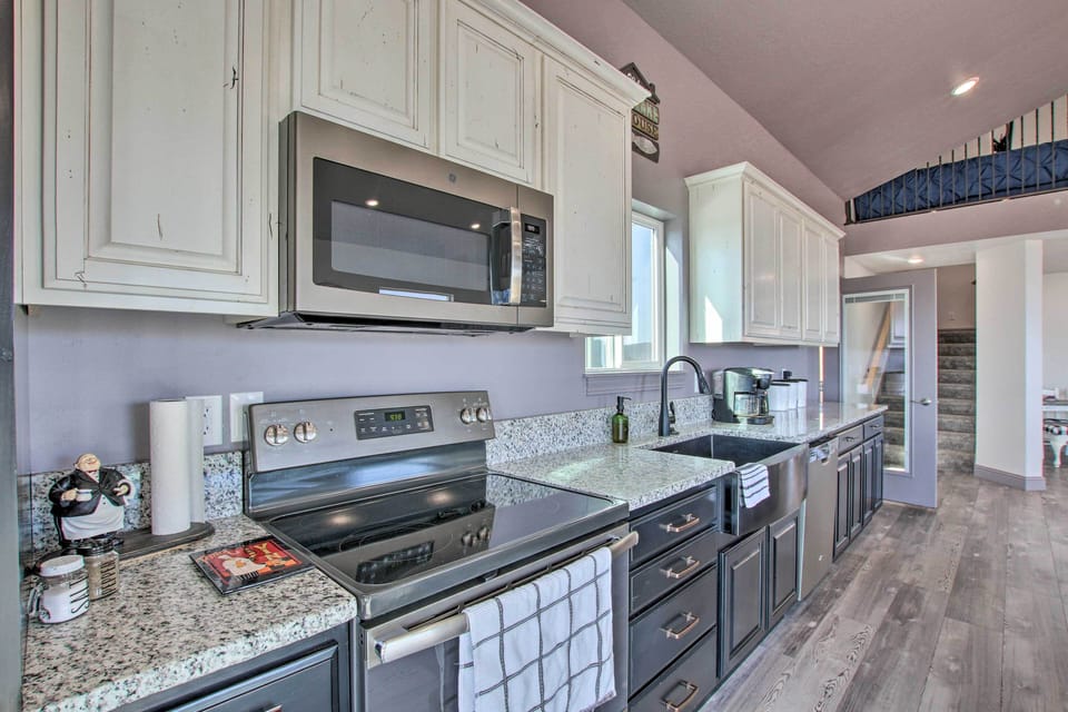 Fully Equipped Kitchen | Complimentary Spices