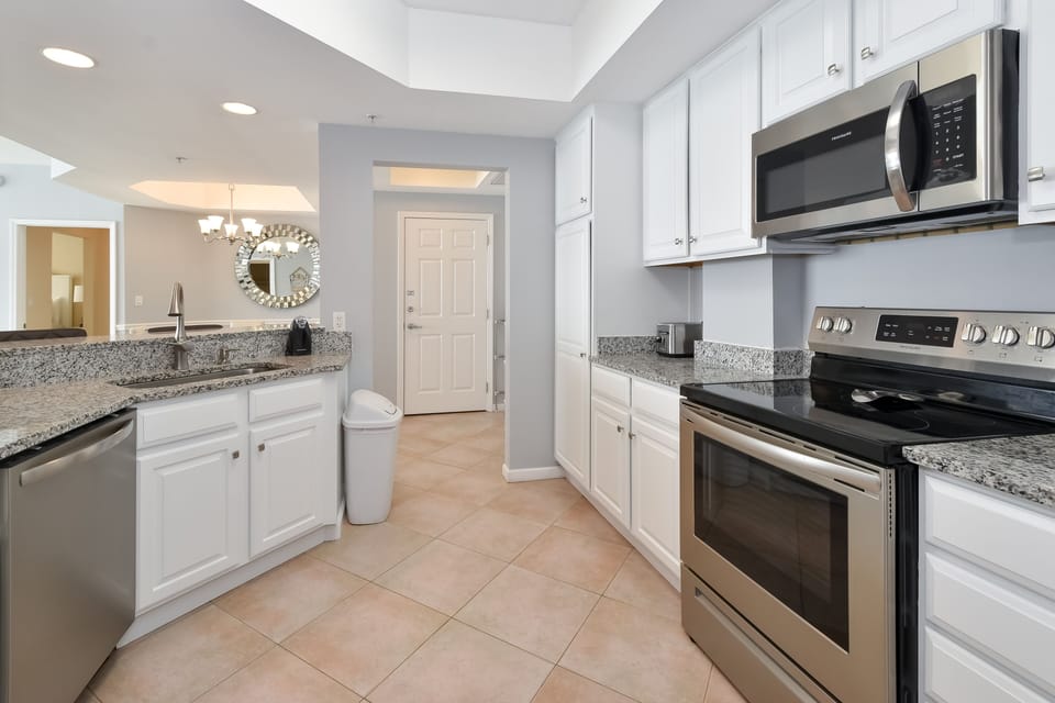 Silver Beach Towers East 802- Kitchen