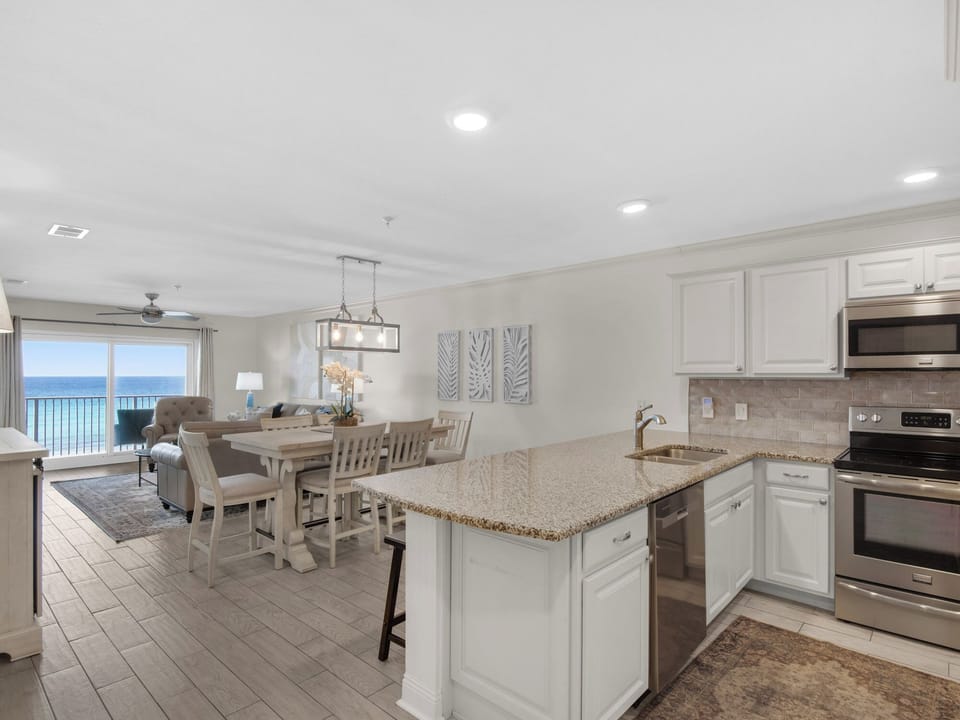 Open Living with Gulf Views