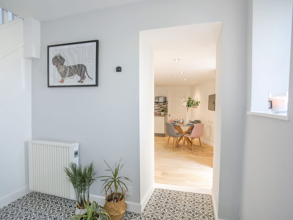 Cottage | 2 bedrooms, individually decorated, individually furnished, free WiFi