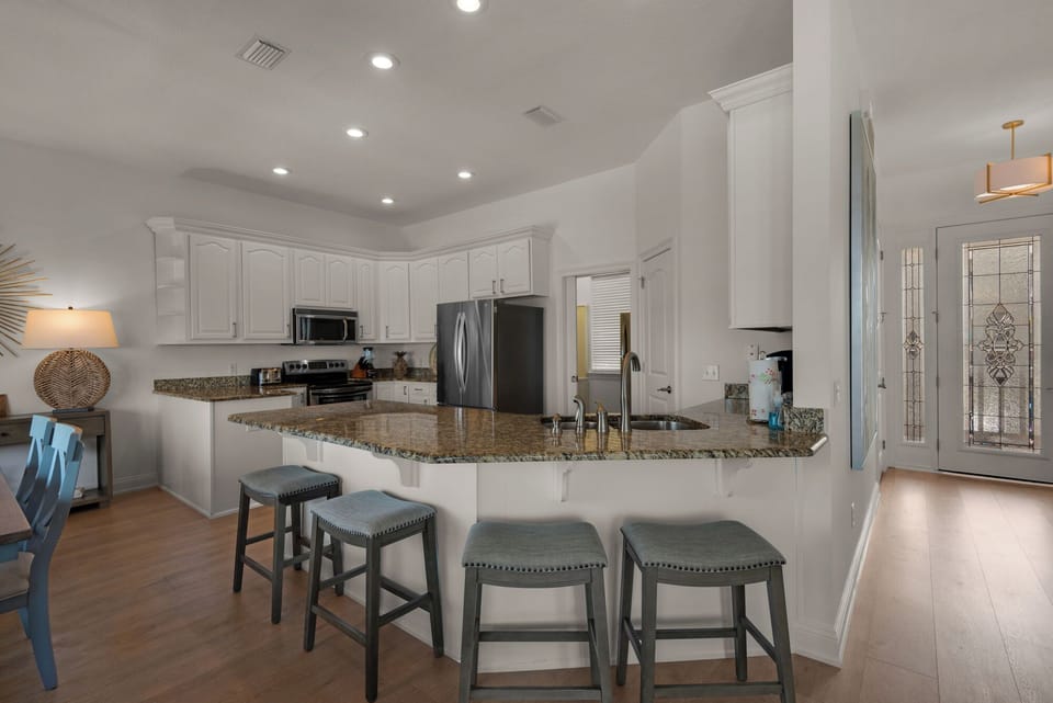Seating area for Kitchen island