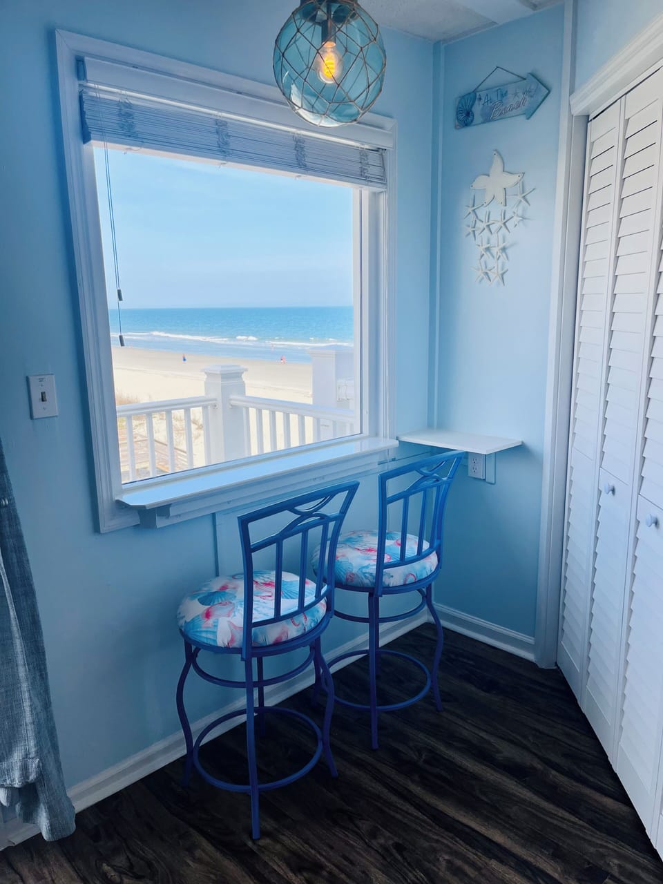 Sitting area