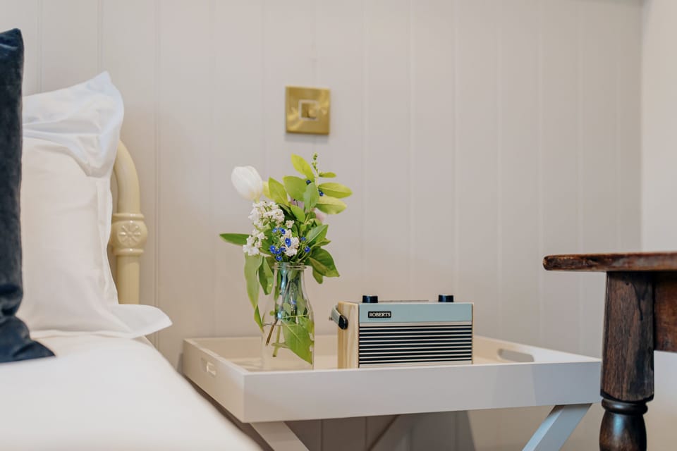 Superior Double Room, Ensuite (Bluebell)