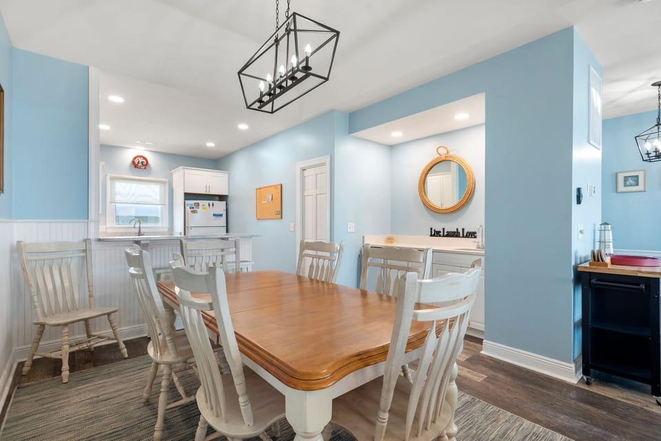 SP2A: Somerset's Lighthouse l Top Level Dining Area