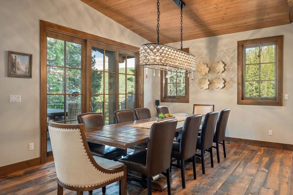 Seating for ten at the dining room table